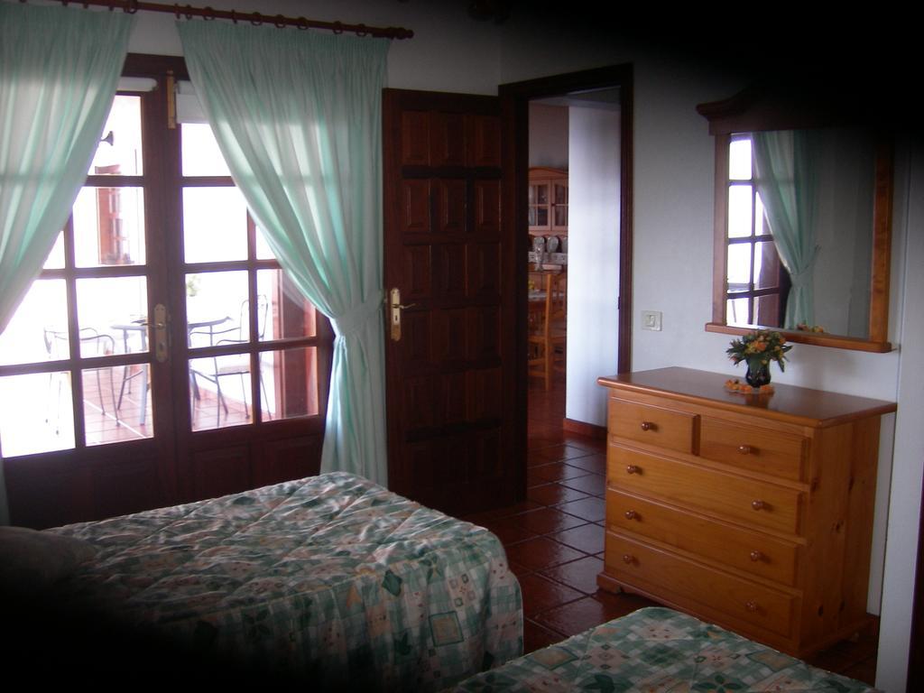 Casa Las Las Vinas Фуэнкальенте-де-ла-Пальма Экстерьер фото