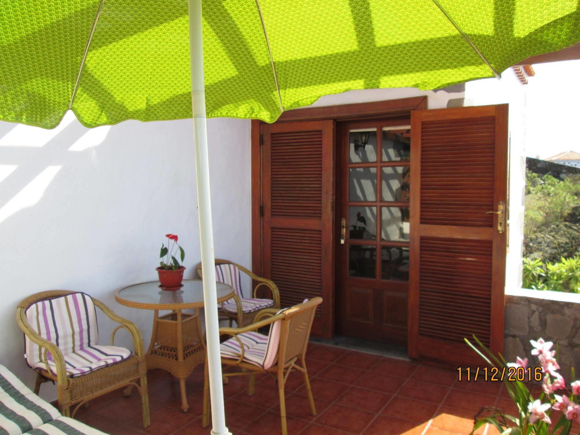 Casa Las Las Vinas Фуэнкальенте-де-ла-Пальма Экстерьер фото