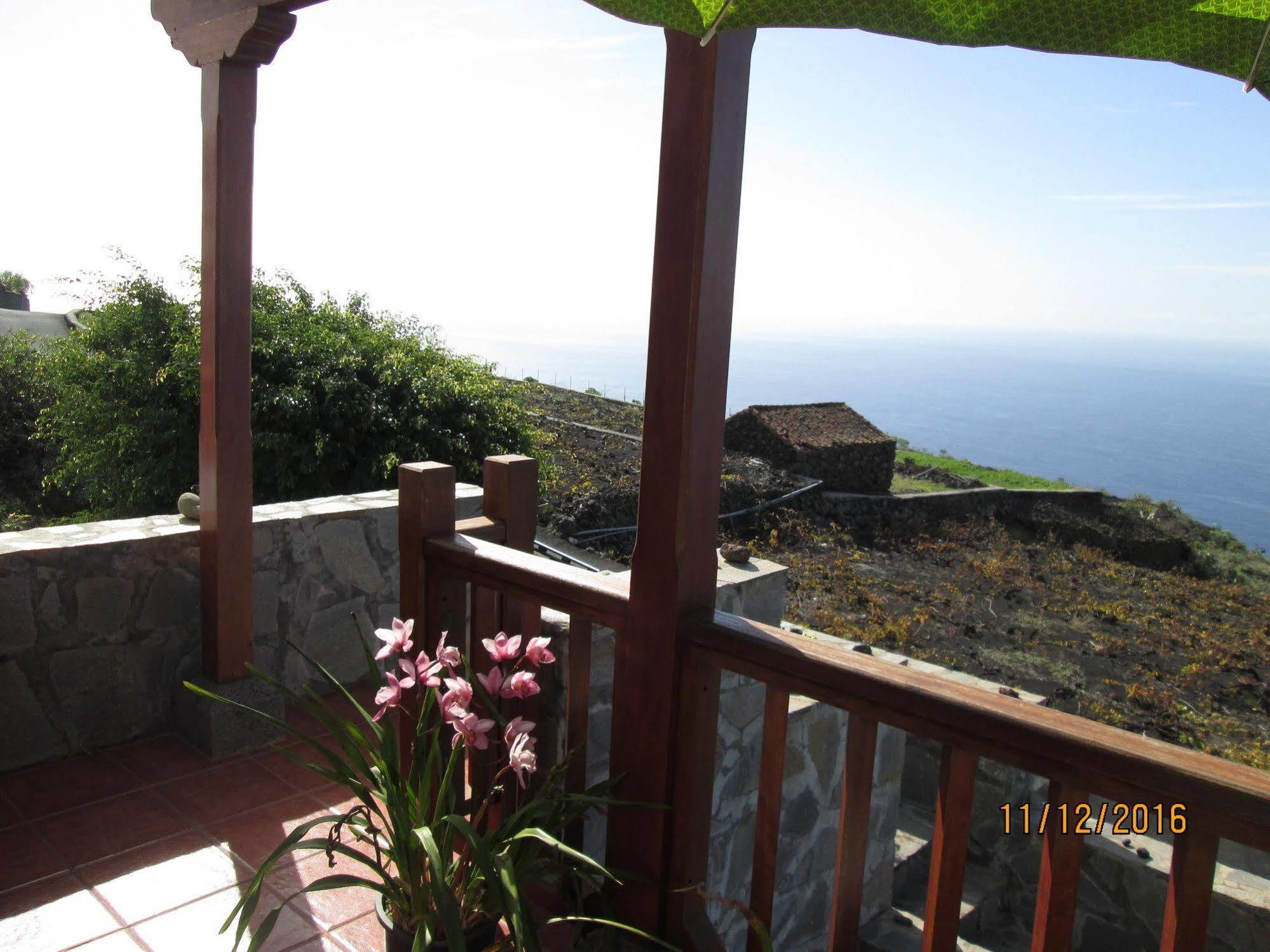 Casa Las Las Vinas Фуэнкальенте-де-ла-Пальма Экстерьер фото